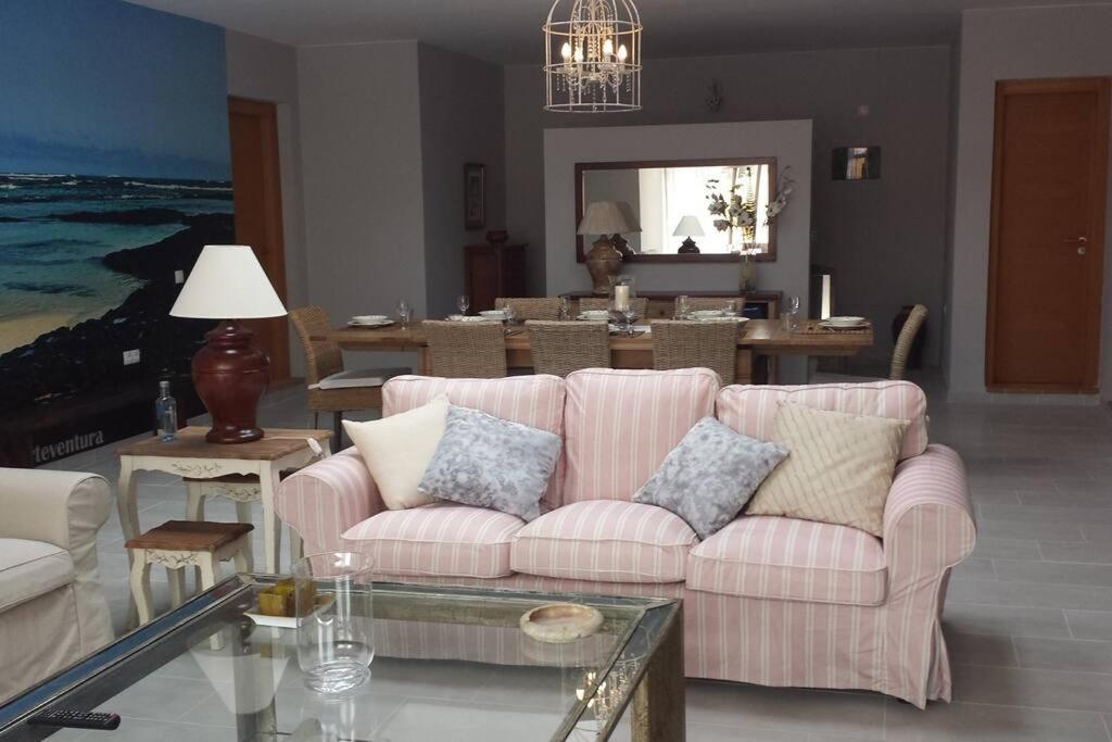 Luxury Villa At Golf Course Costa De Antigua Luaran gambar